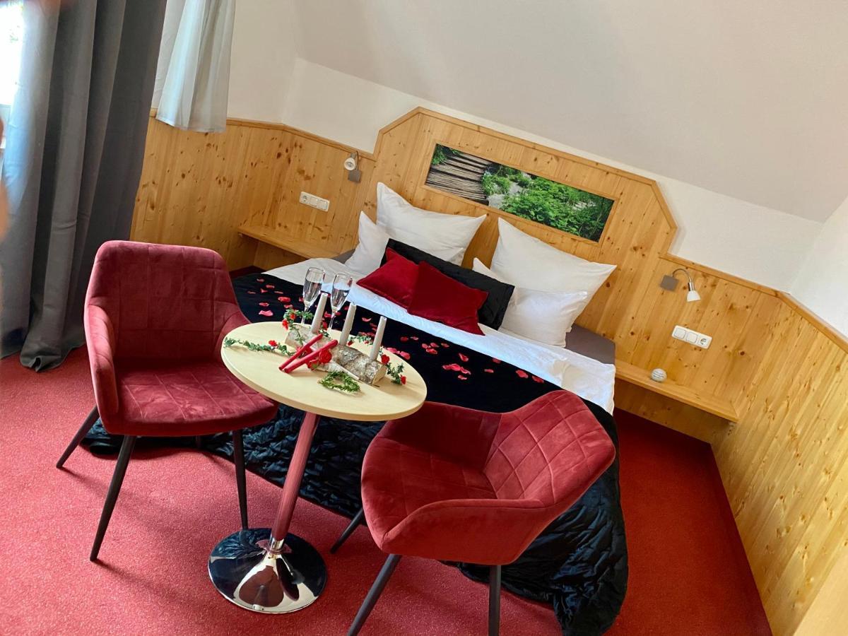 Hotel Wilder Mann فوختواجن المظهر الخارجي الصورة