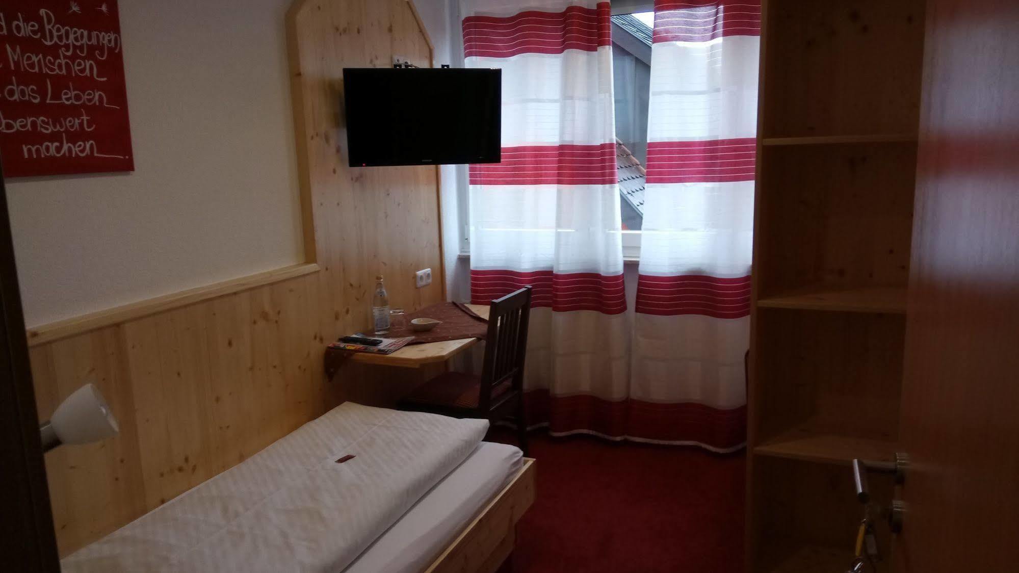 Hotel Wilder Mann فوختواجن المظهر الخارجي الصورة